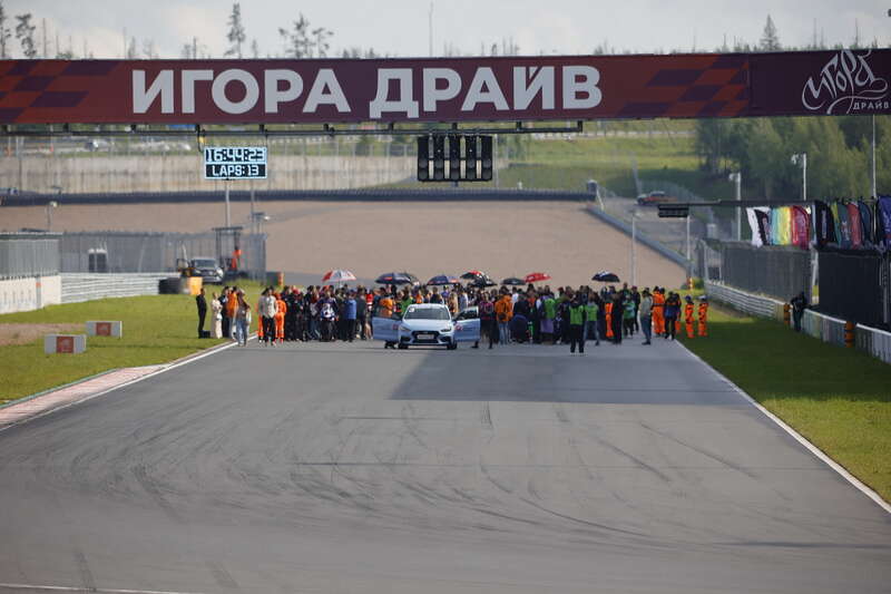 iMed QTM: Влад Гордейчук и Глеб Алексеев начали новый сезон Supersport в схватке за подиум