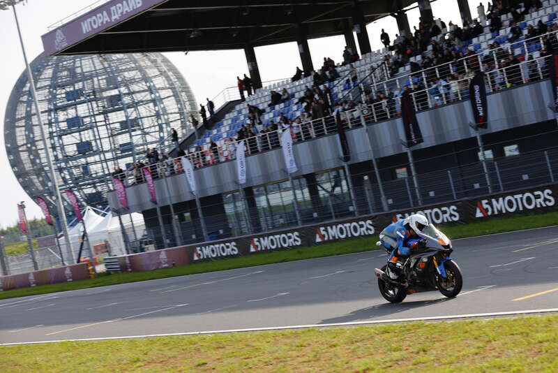 iMed QTM: Влад Гордейчук и Глеб Алексеев начали новый сезон Supersport в схватке за подиум