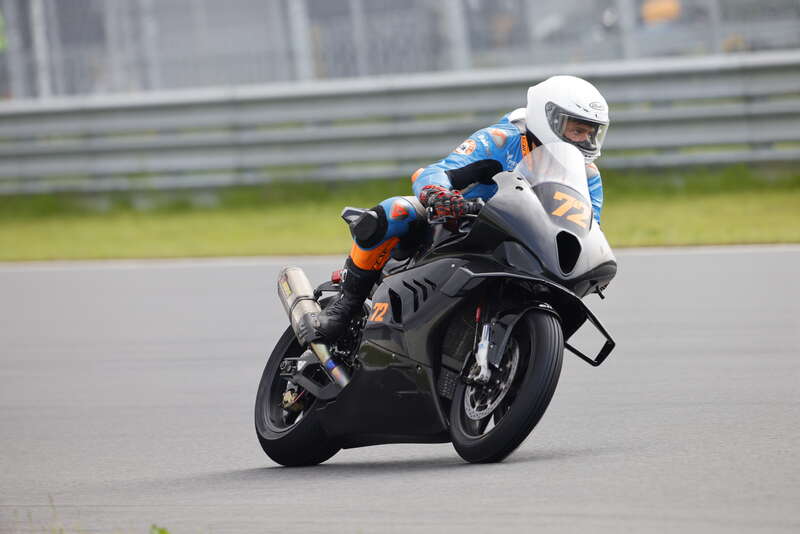 iMed QTM: Влад Гордейчук и Глеб Алексеев начали новый сезон Supersport в схватке за подиум