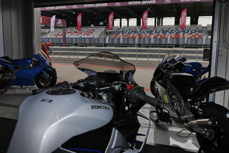 Совместный проект QTM Motorsport и Zontes Russia - Zontes 703RR